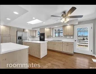 Room for rent in Reno, NV $900, house