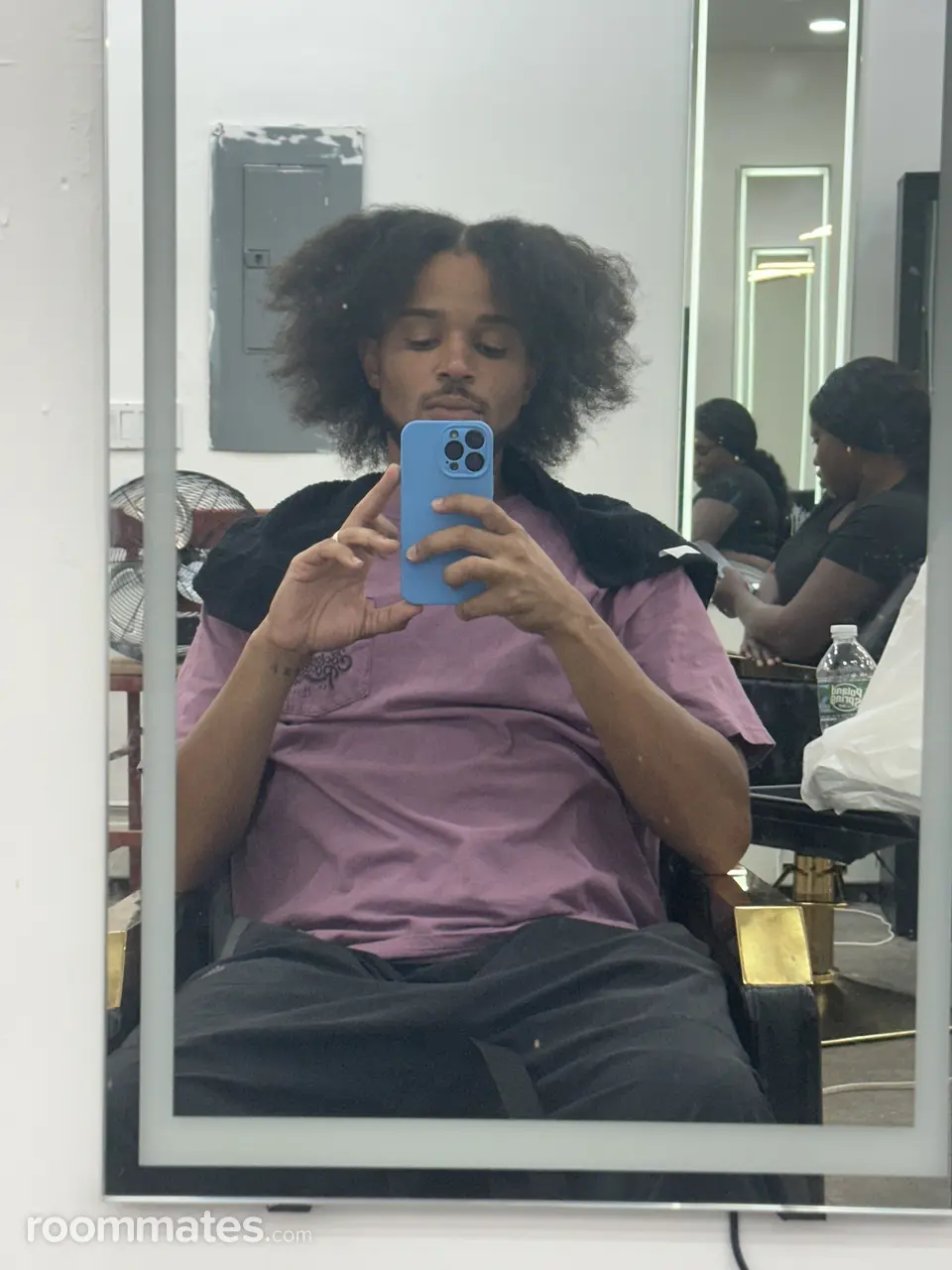 Profile photo 7 of 8