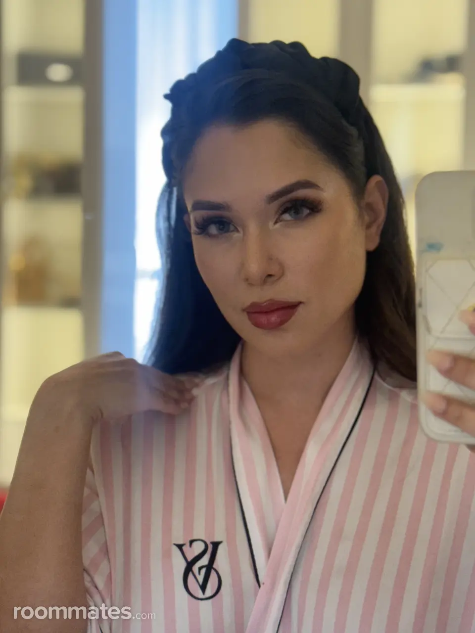 Profile photo 19 of 19