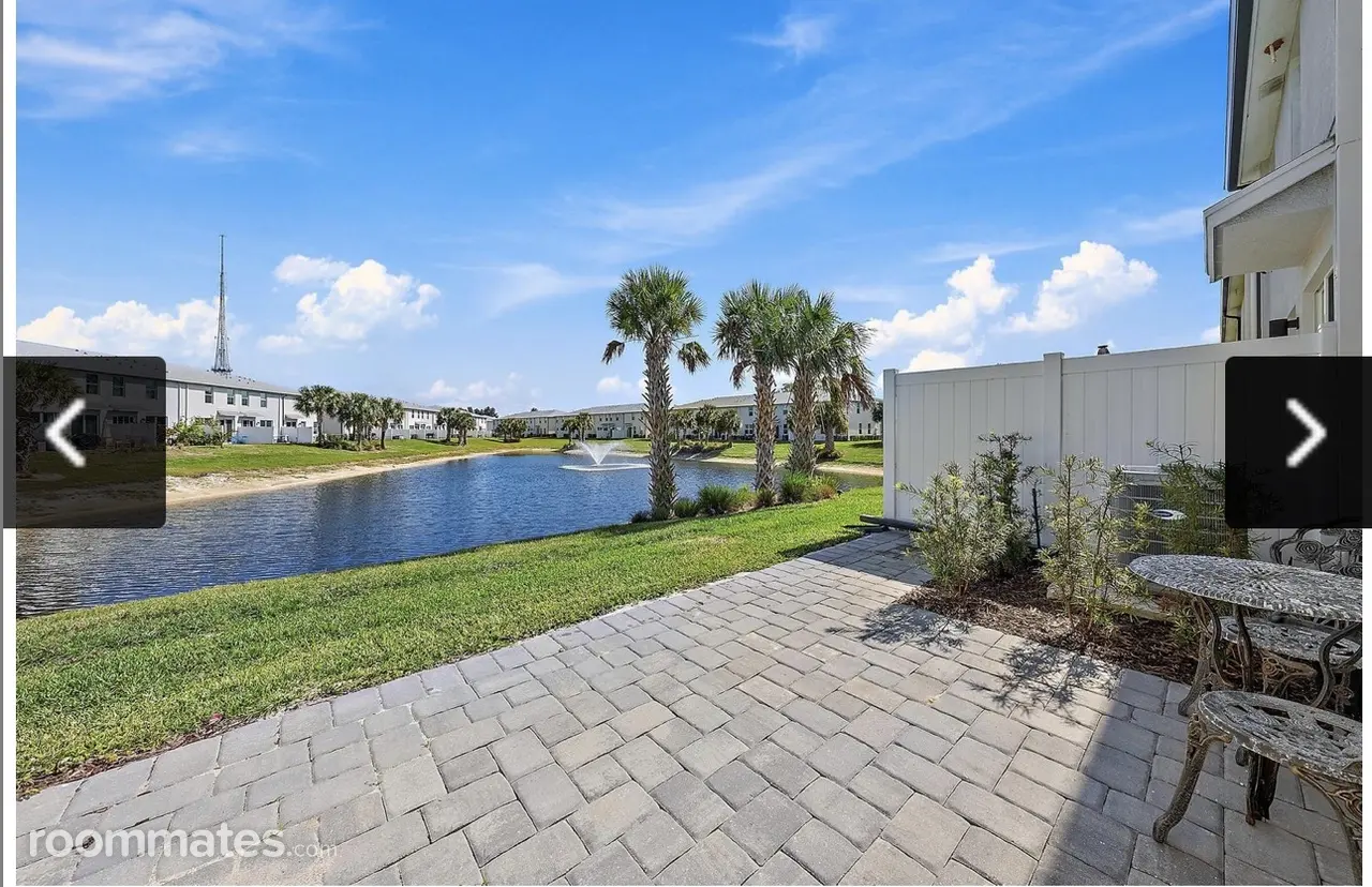 Profile photo 8 of 19