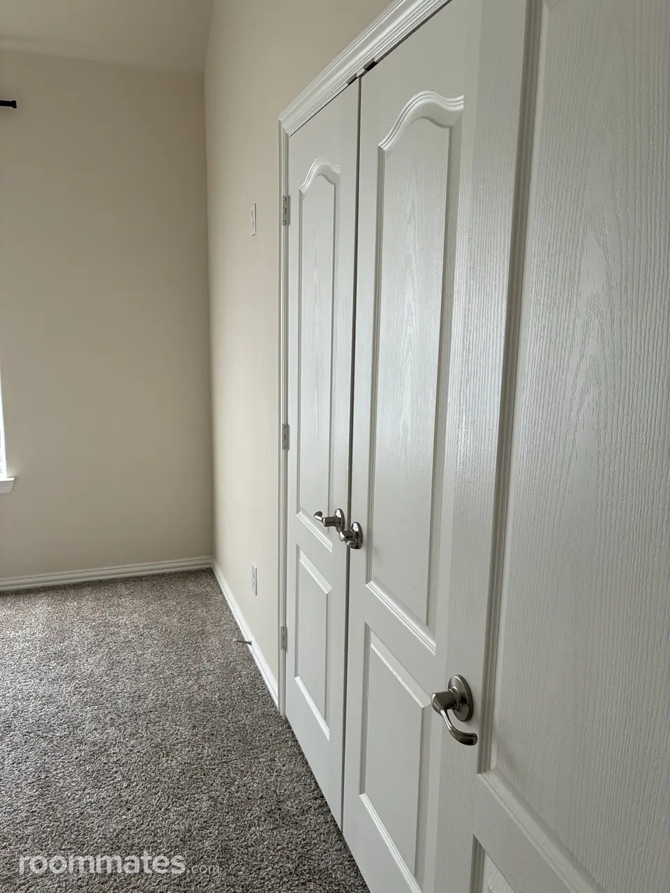 Profile photo 4 of 13