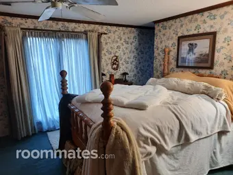 Room for rent in Greenville, SC $850, house