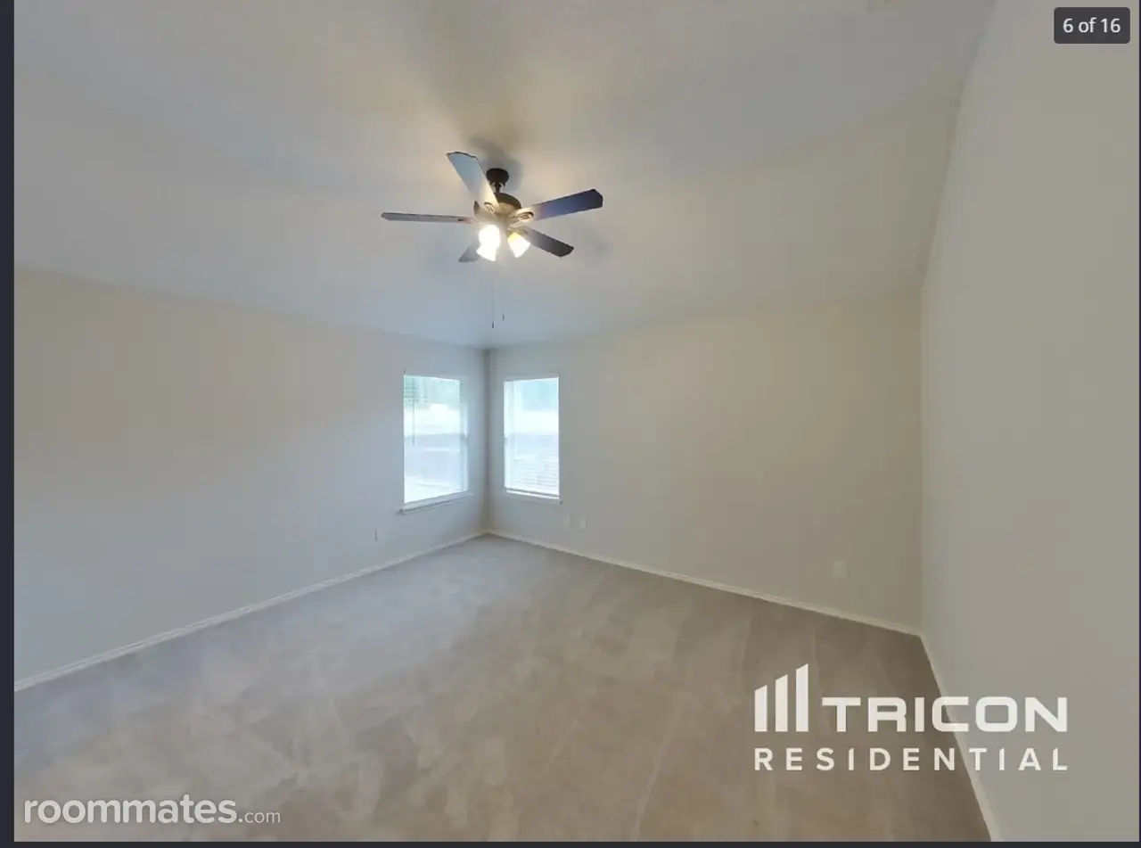 Profile photo 4 of 6