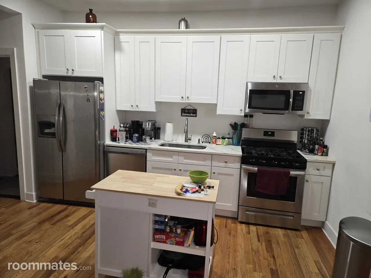 Profile photo 1 of 4