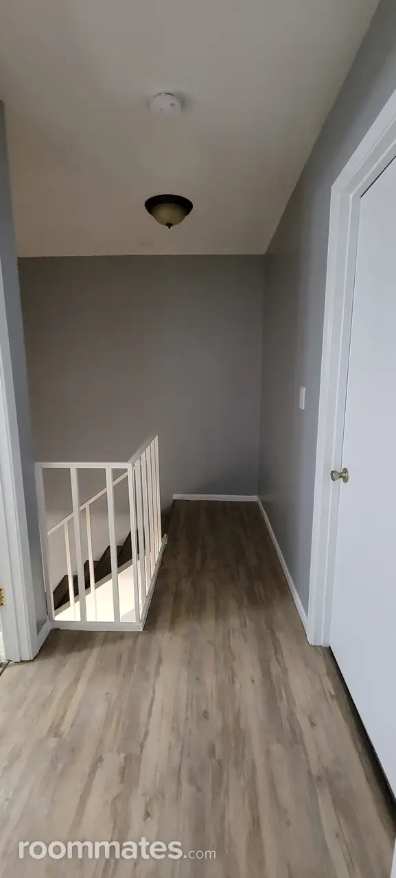 Profile photo 6 of 11