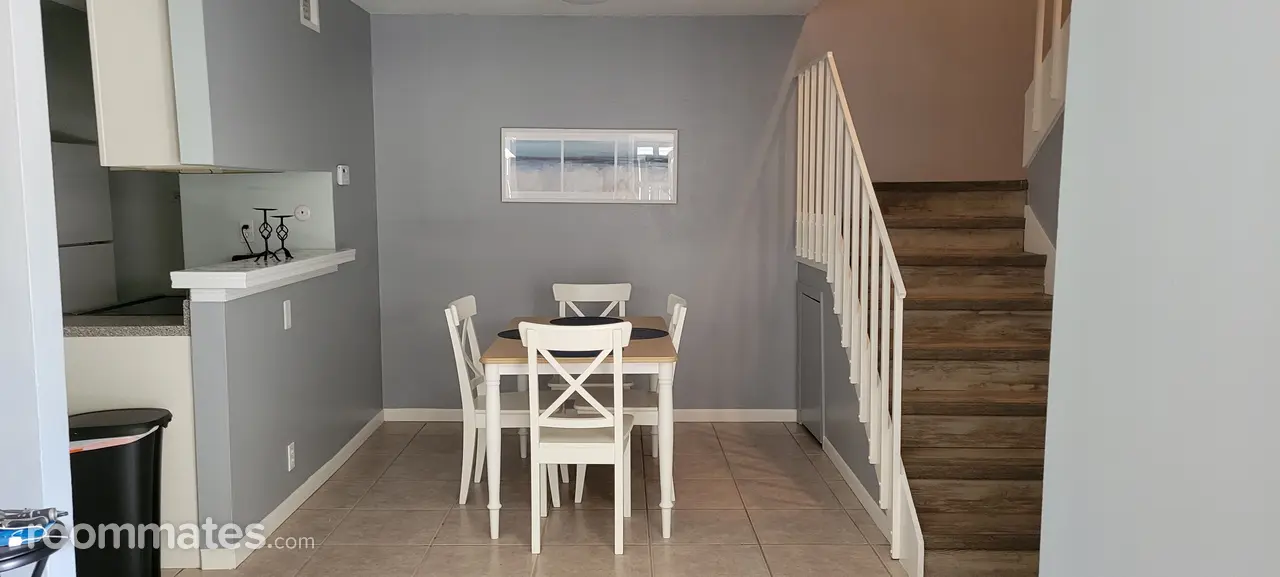 Profile photo 4 of 11