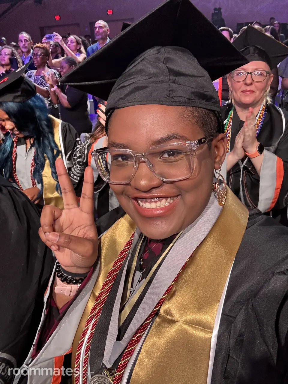 Profile photo 6 of 6