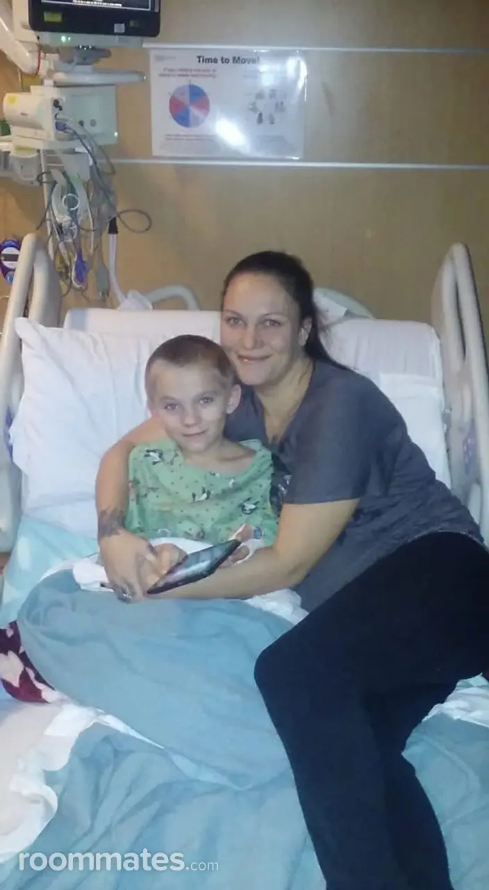 Profile photo 6 of 6