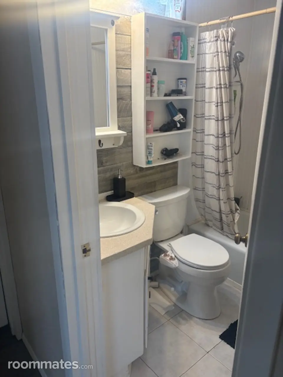 Profile photo 2 of 12