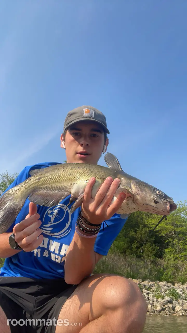 Profile photo 2 of 6