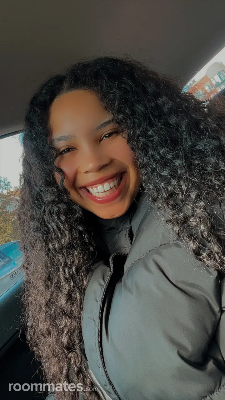 Profile photo 9 of 11