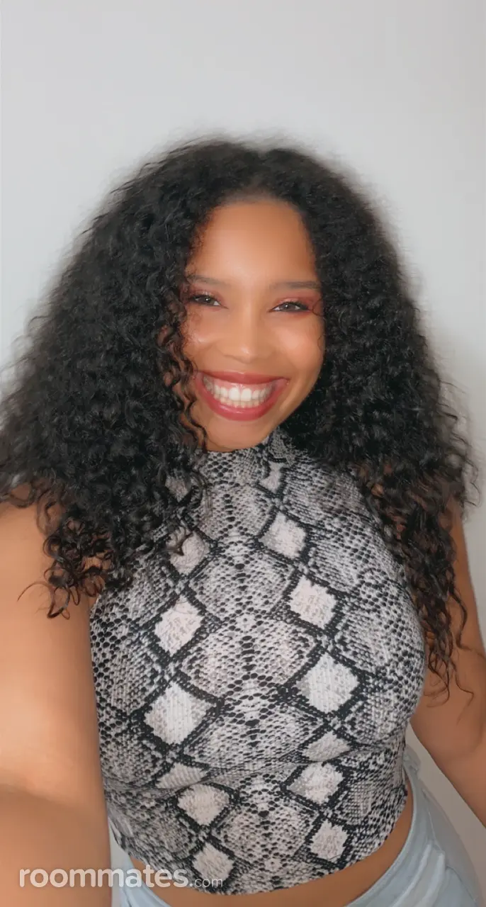 Profile photo 3 of 11