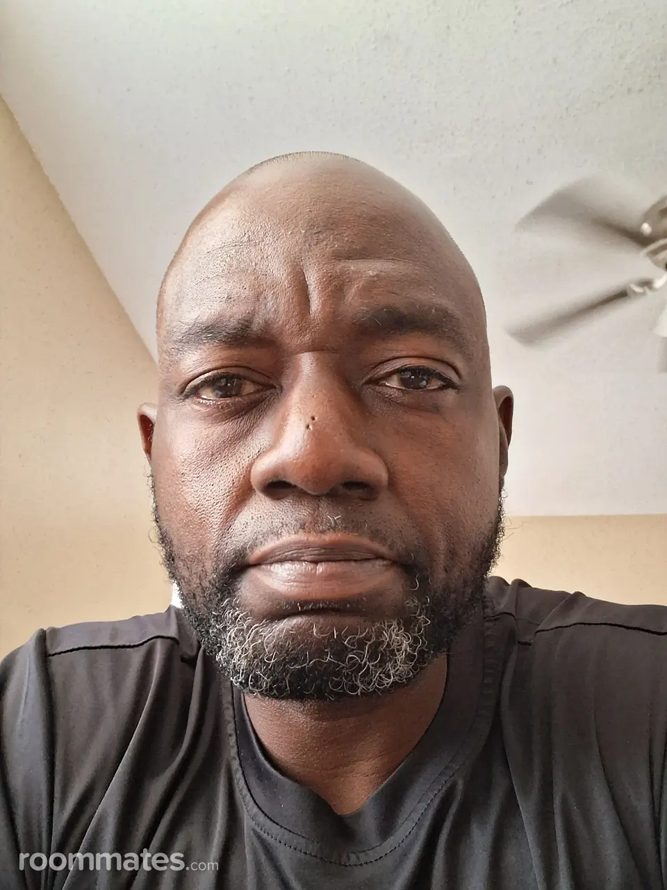 Profile photo 1 of 1