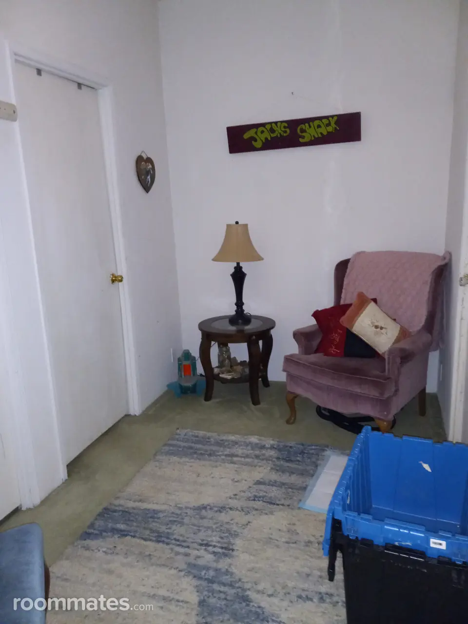 Profile photo 4 of 7