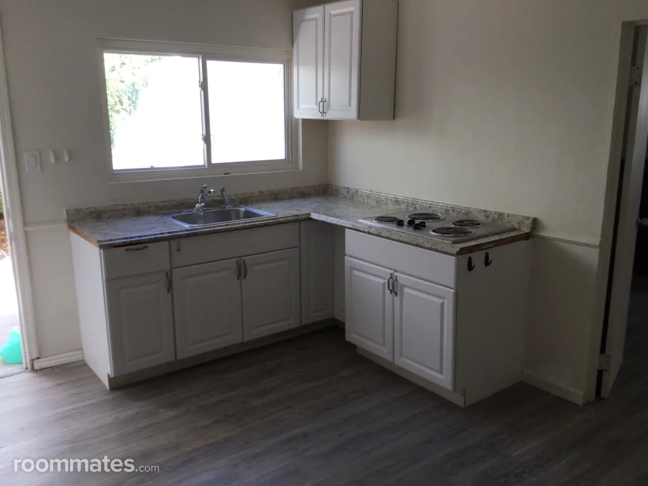 Profile photo 7 of 11