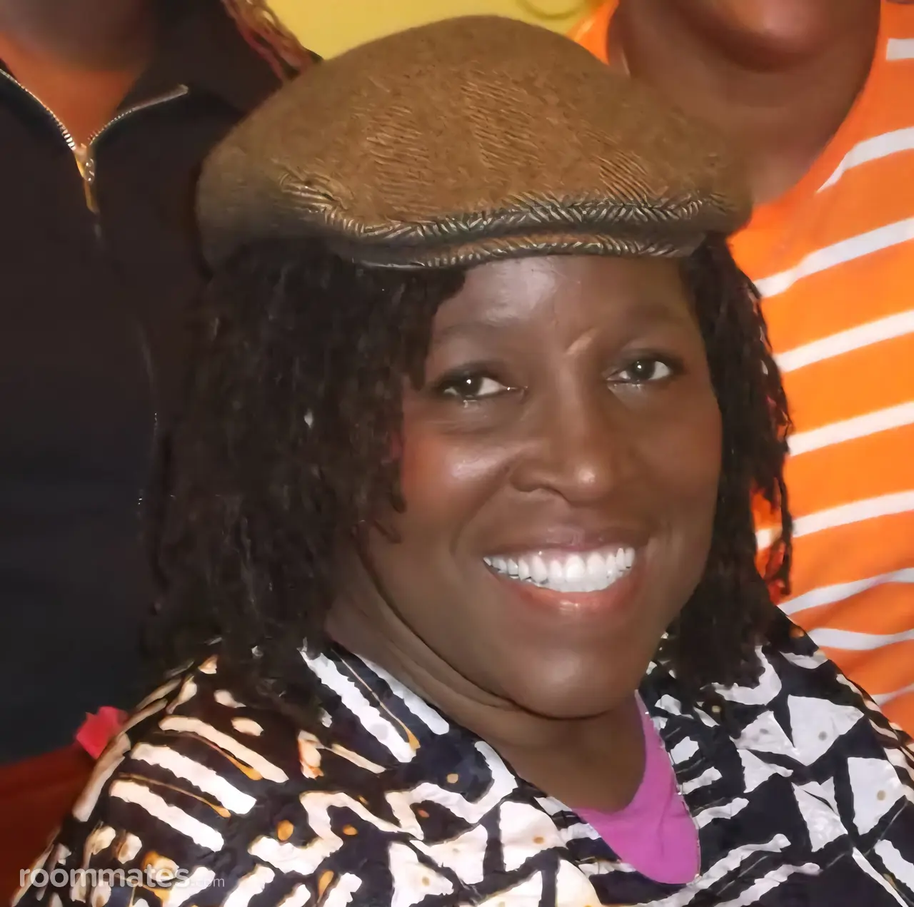 Profile photo 5 of 5