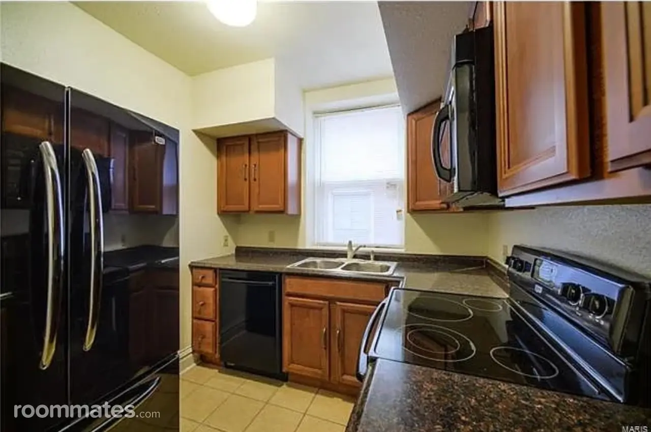 Profile photo 2 of 5