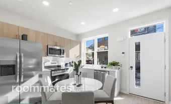 Room for rent in Philadelphia, PA $900, house