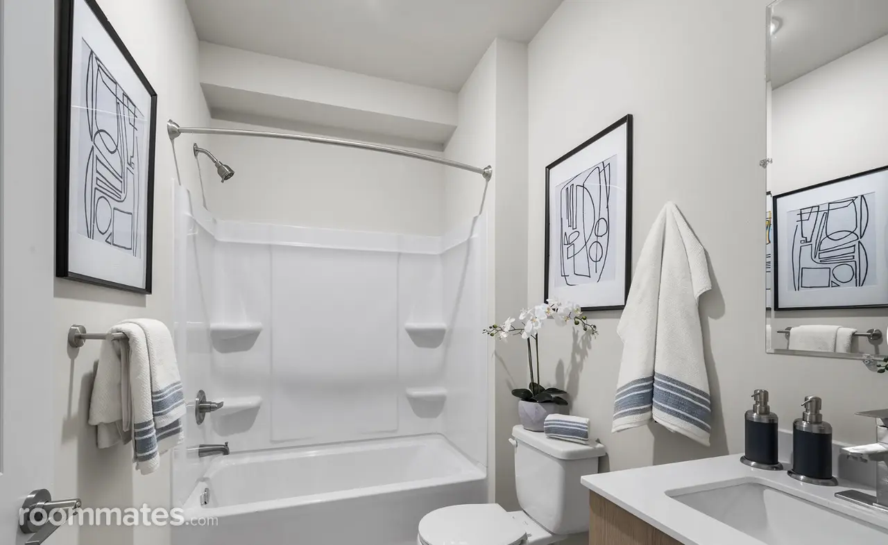 Profile photo 6 of 8