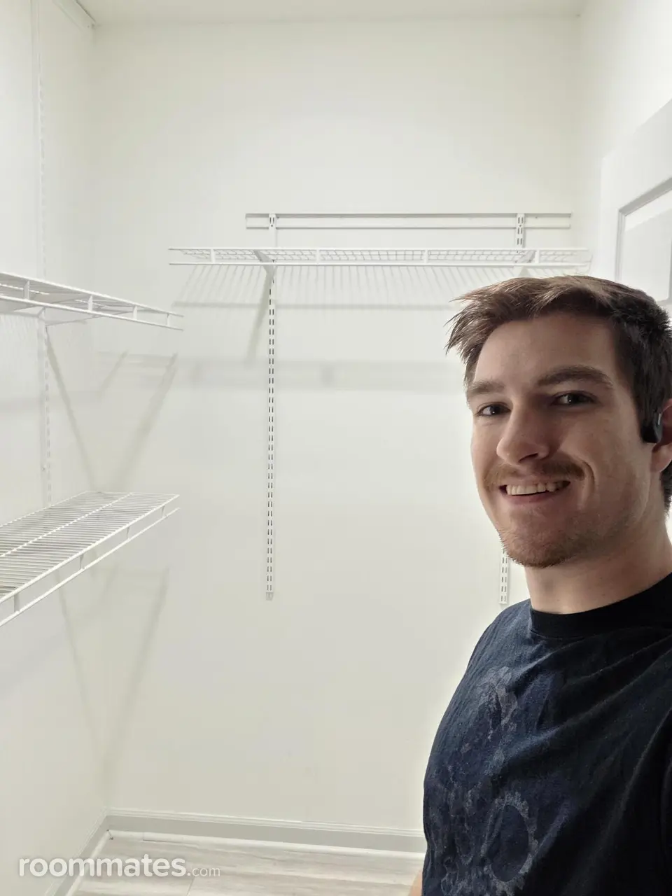 Profile photo 3 of 11