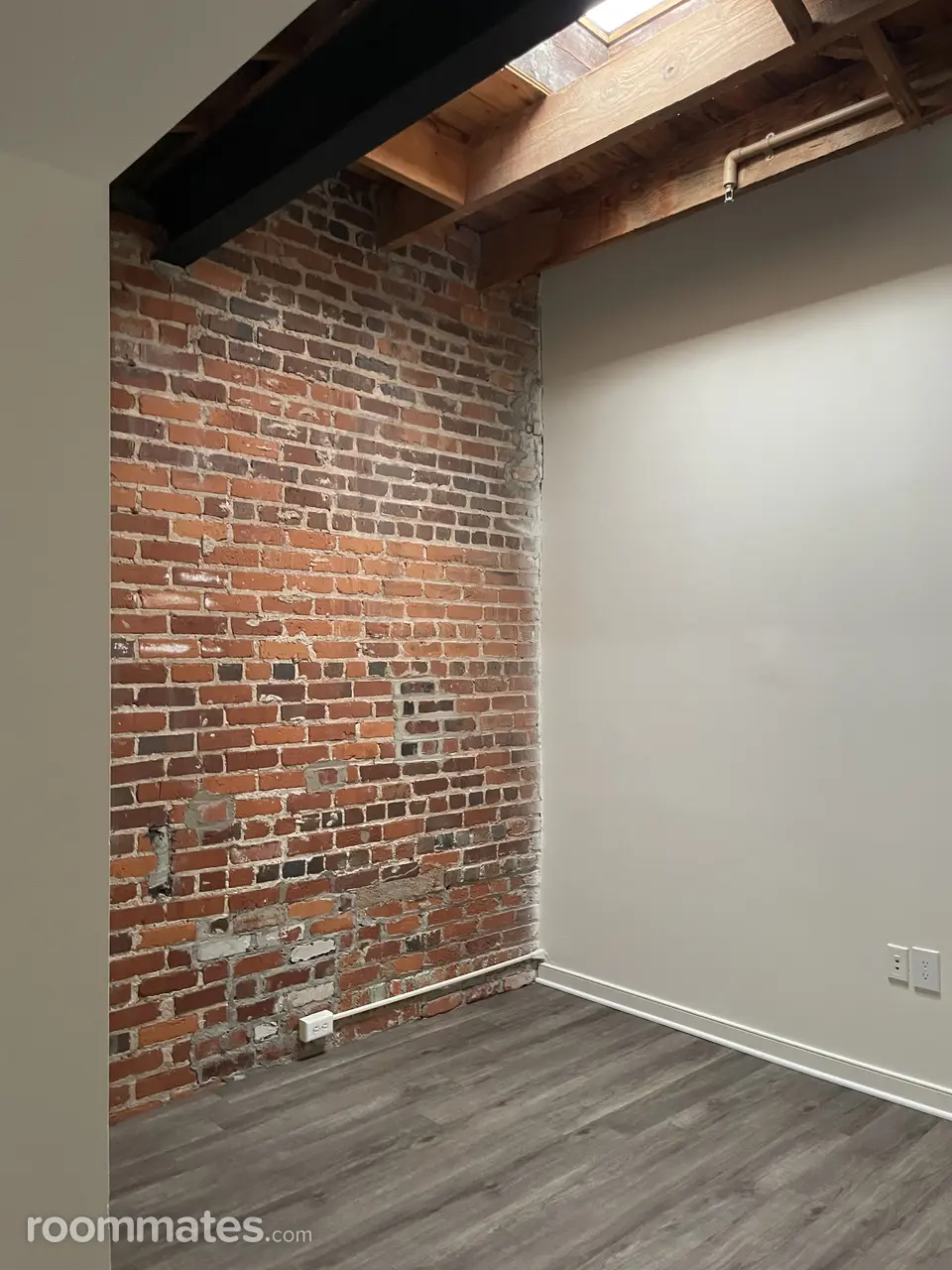 Profile photo 6 of 21