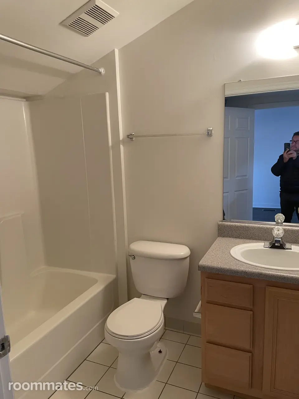 Profile photo 3 of 21