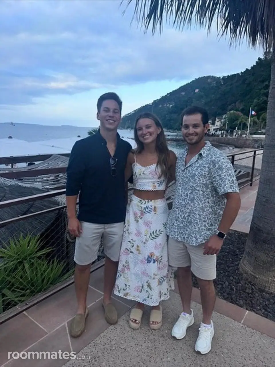 Profile photo 13 of 18