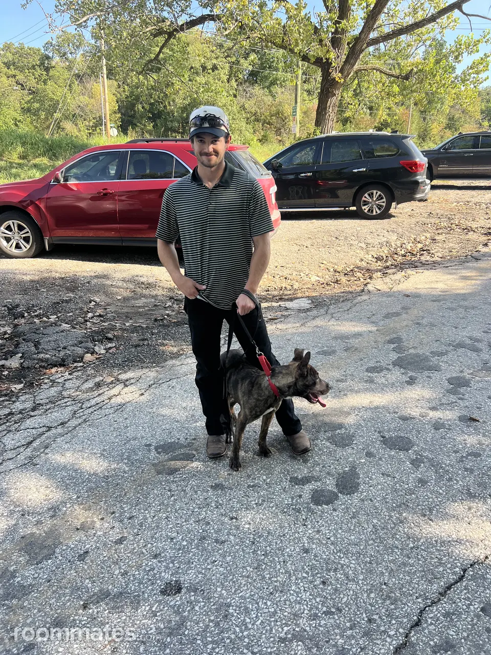 Profile photo 18 of 18