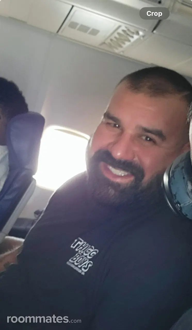 Profile photo 10 of 10