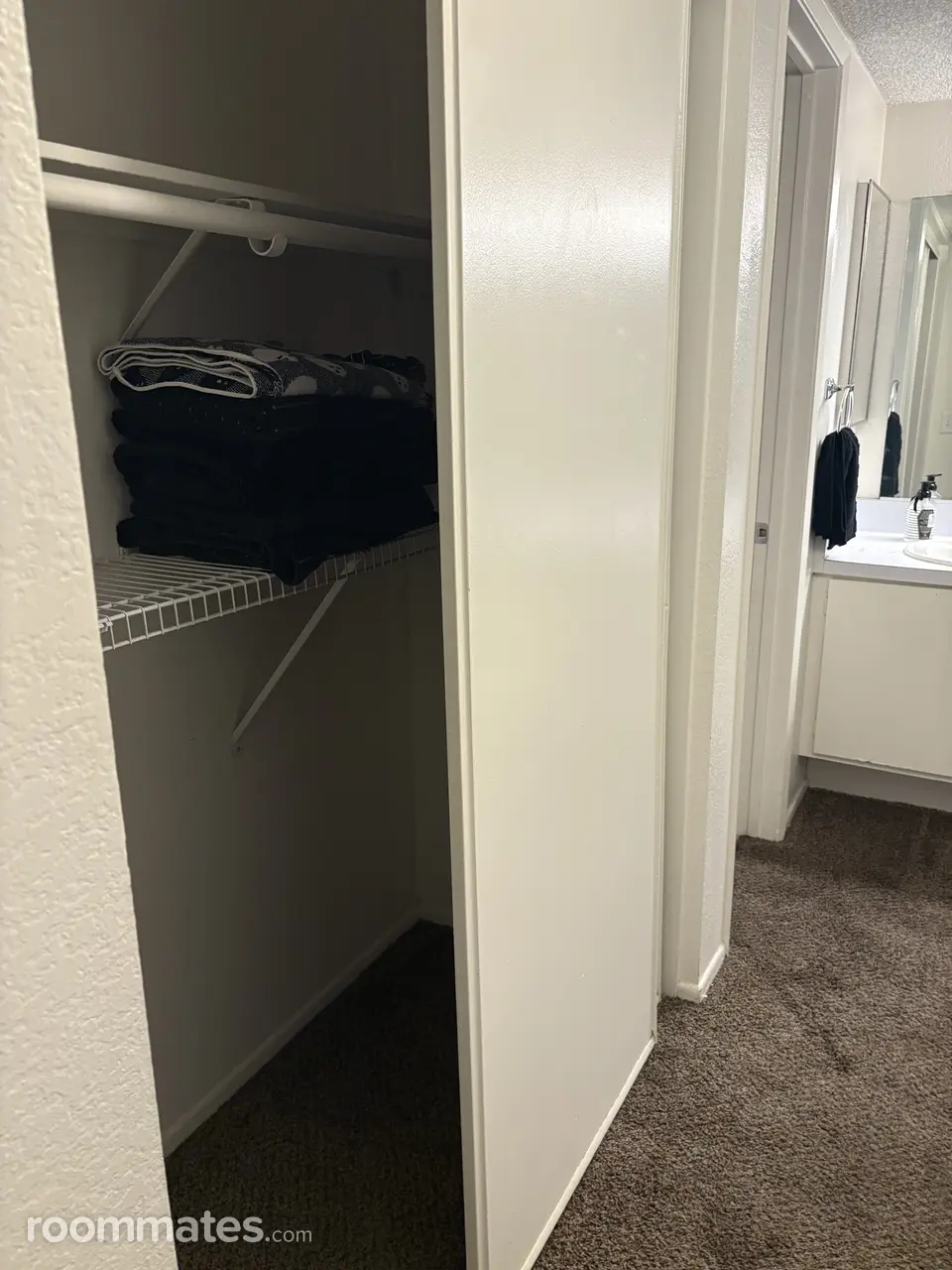 Profile photo 3 of 7