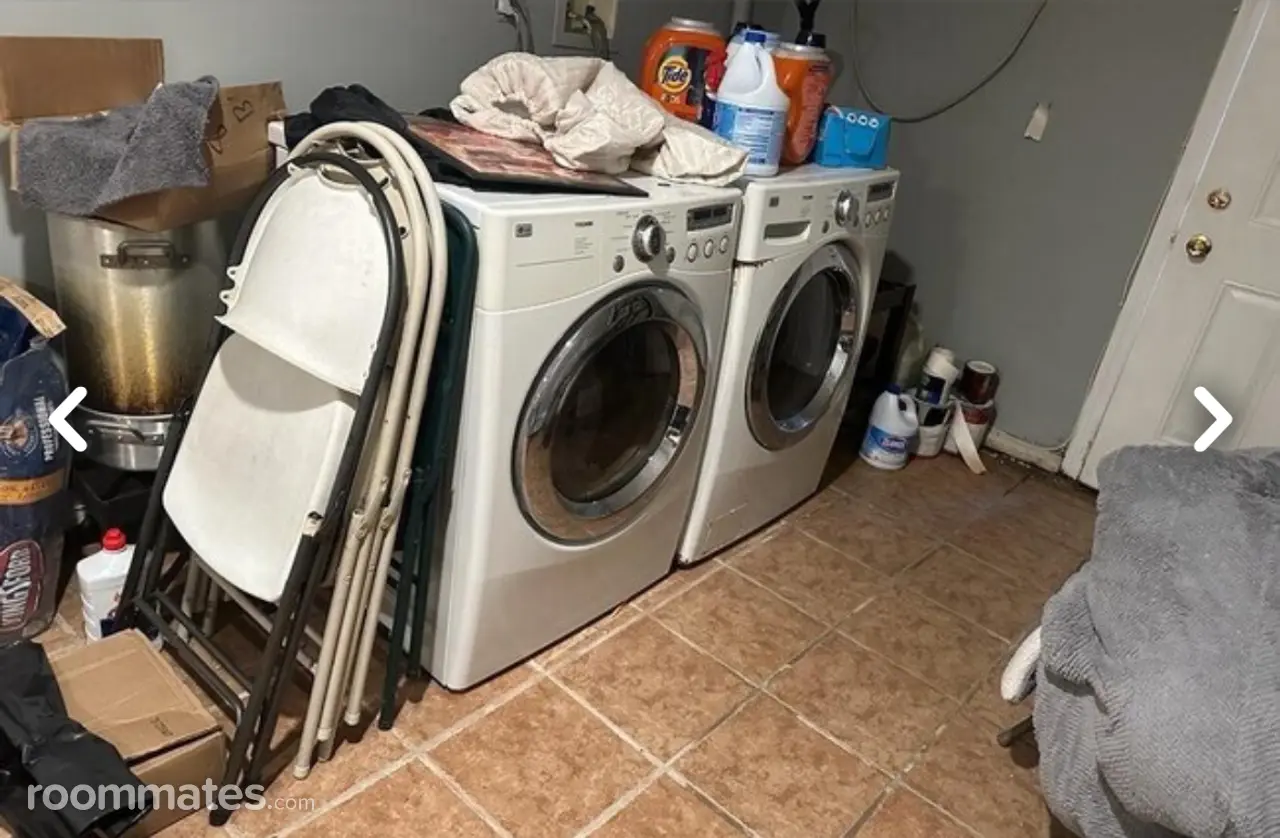 Profile photo 5 of 9