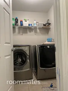 Room for rent in Spring Lake, NC $750, house