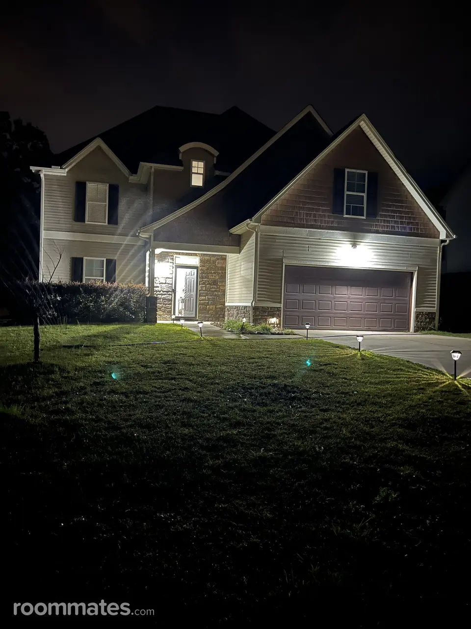 Profile photo 1 of 7