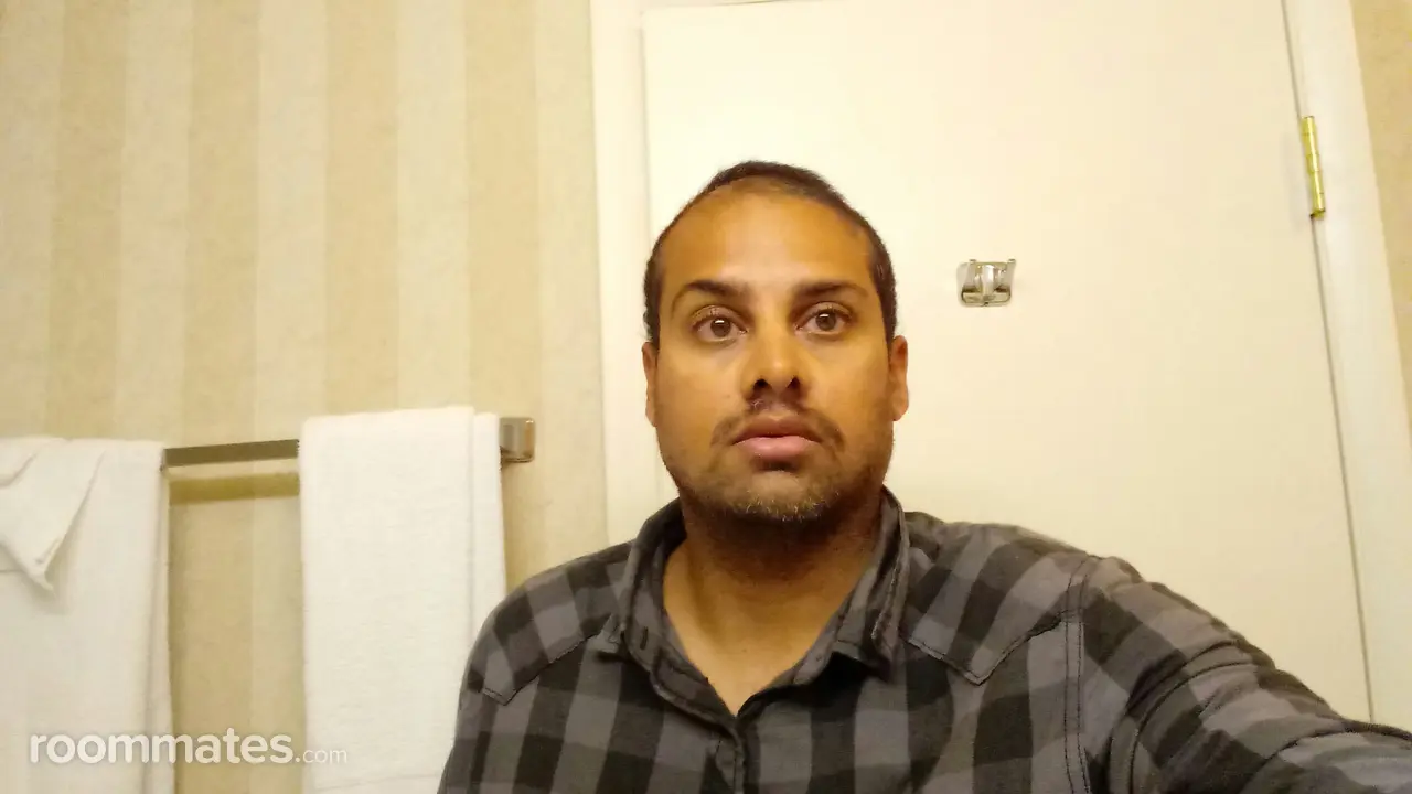 Profile photo 9 of 9