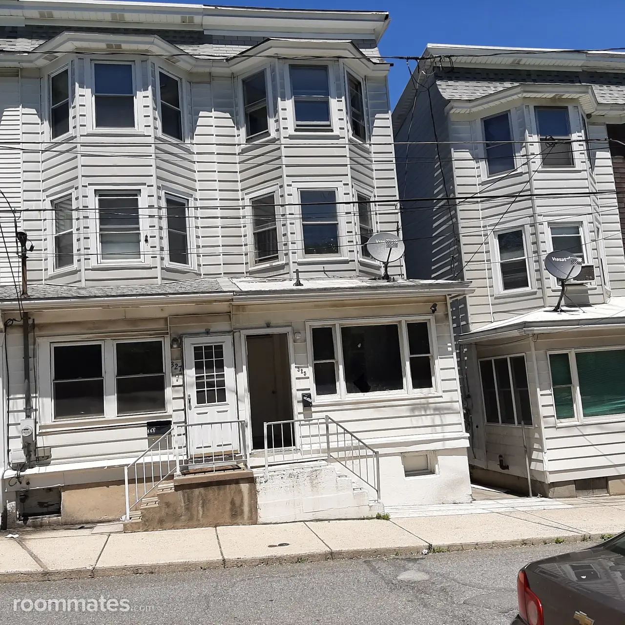 Profile photo 6 of 9