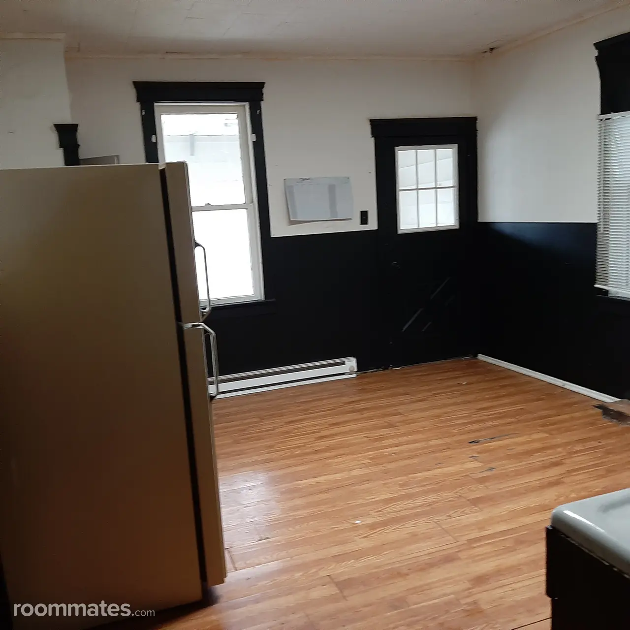 Profile photo 1 of 9