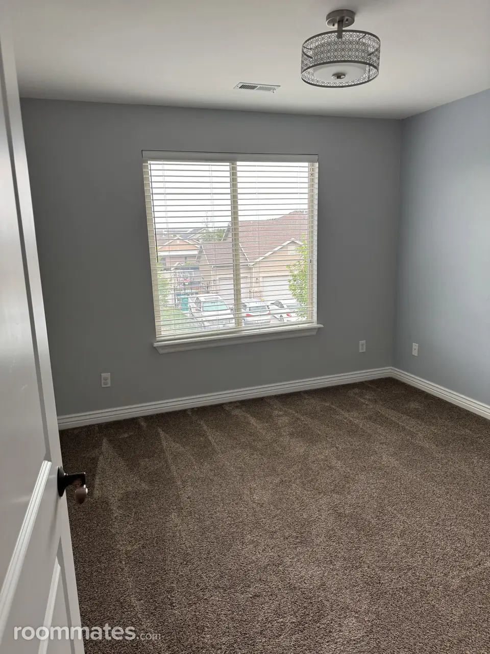 Profile photo 2 of 4