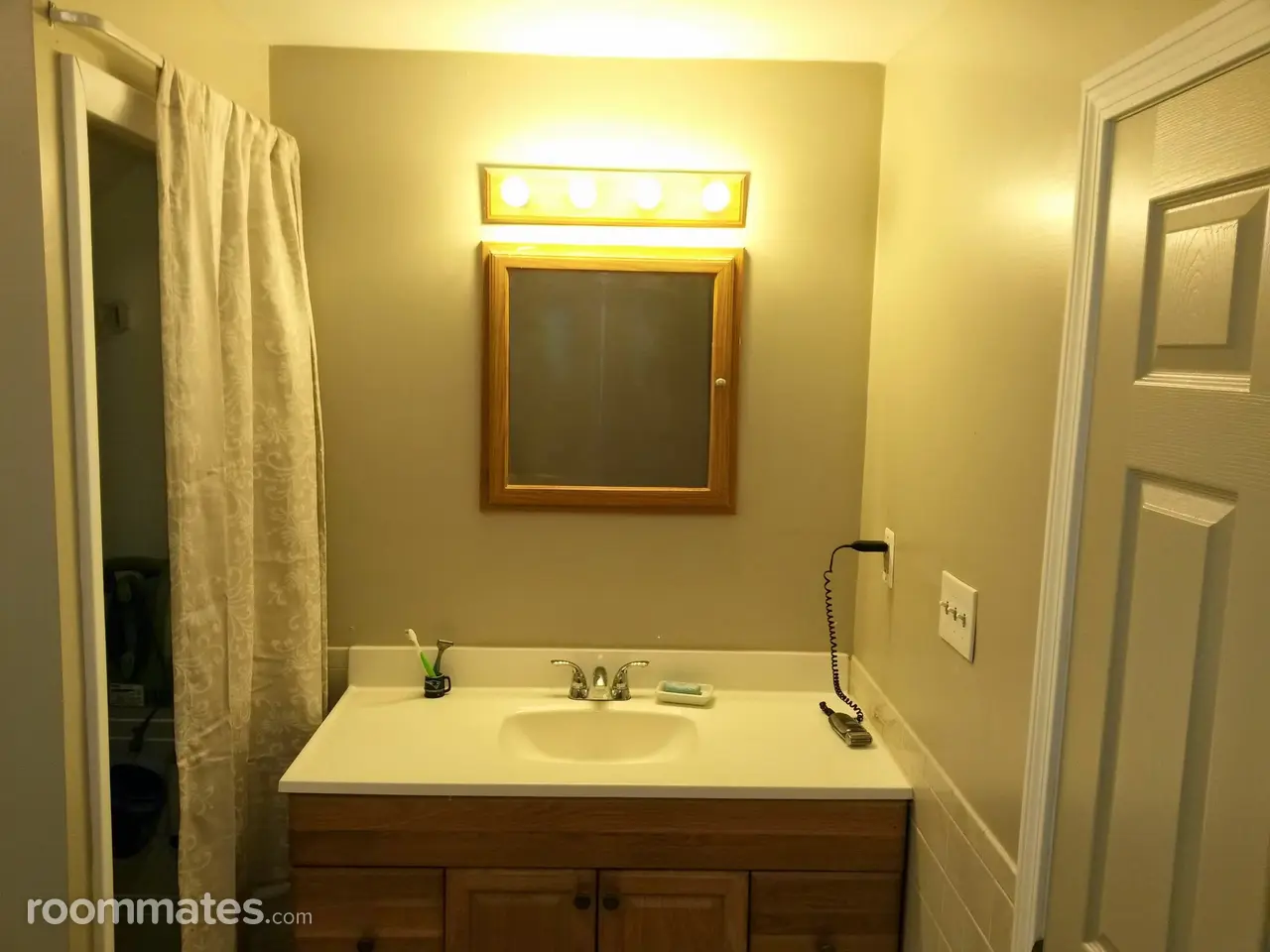 Profile photo 5 of 8