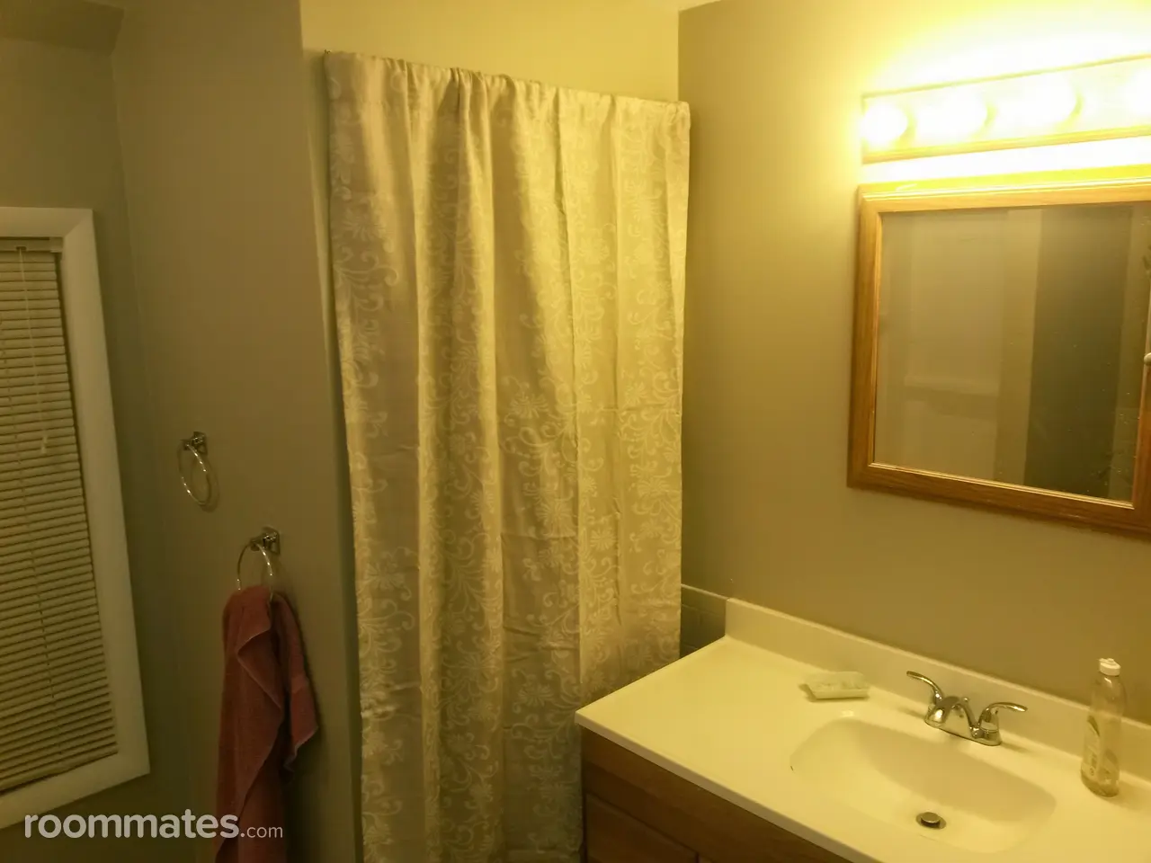 Profile photo 7 of 8