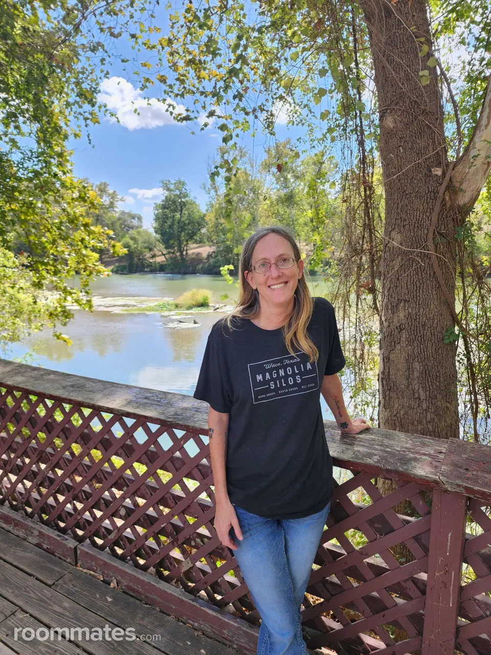 Profile photo 1 of 1