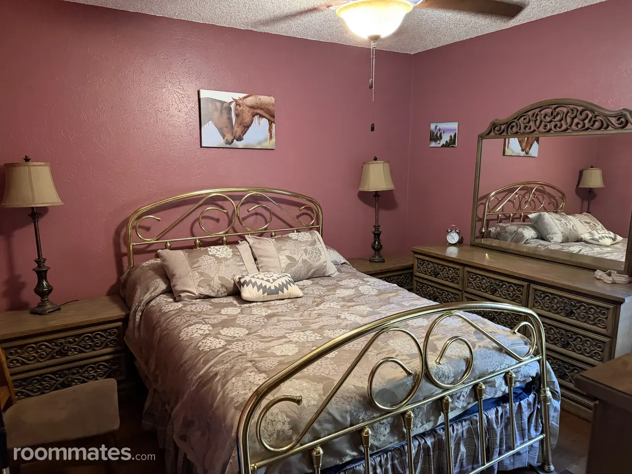 Profile photo 7 of 8