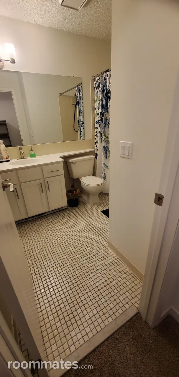 Profile photo 1 of 8