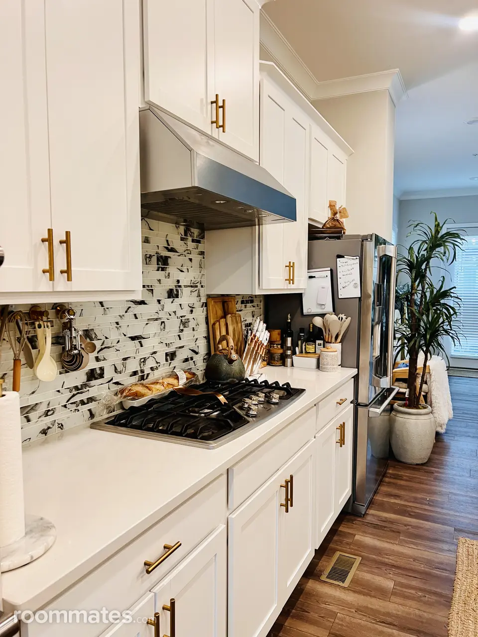 Profile photo 8 of 11