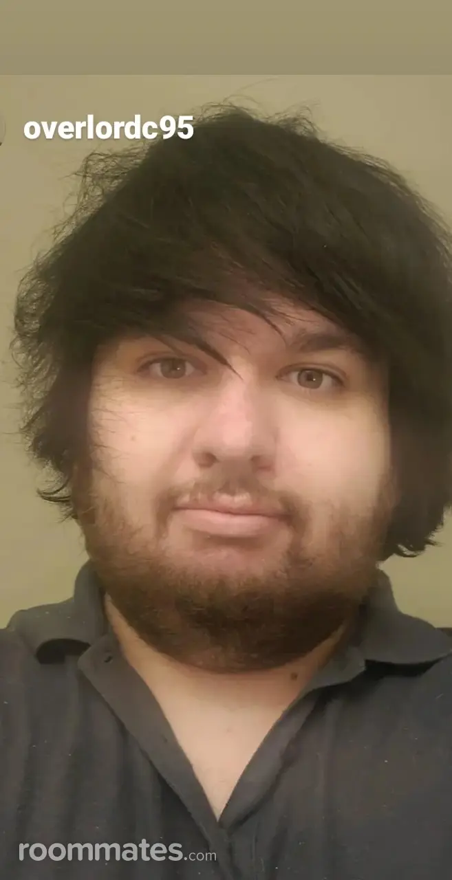 Profile photo 3 of 4