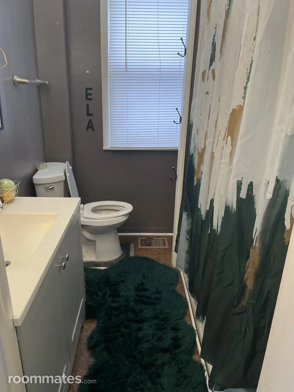 Profile photo 2 of 6