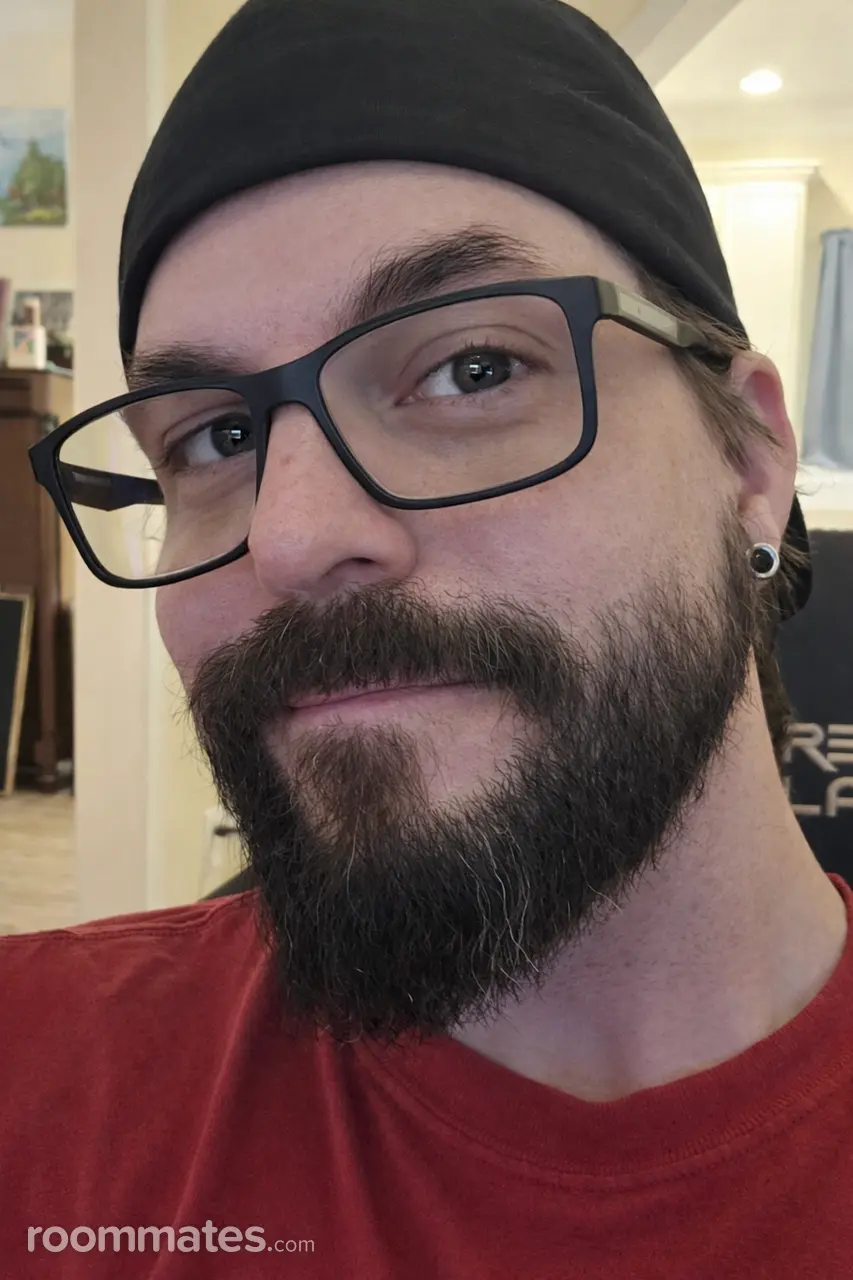 Profile photo 1 of 1