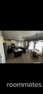 Room for rent in Tulsa, OK $700, house