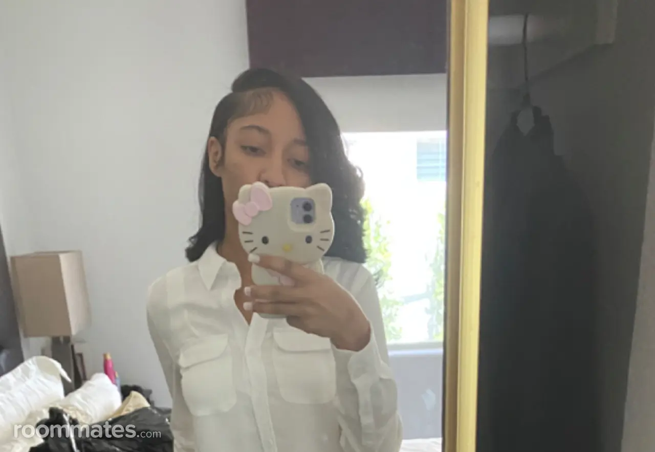 Profile photo 1 of 1