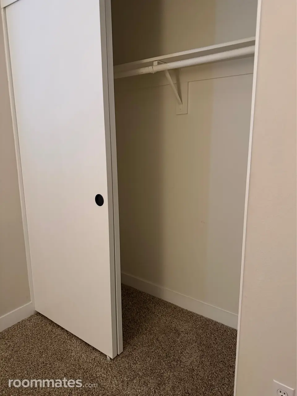 Profile photo 3 of 6