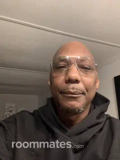 Roommate looking Champaign, IL, $900